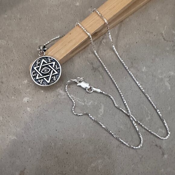 Star Of David Evil Eye Protection Necklace - Picture 2 of 5